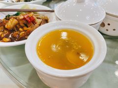 红腰豆金汤煮鲜鲍鱼-清心鸡沙田乳鸽店·非遗传承(粤垦路店)
