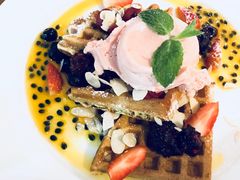 浆果华夫饼-Moka Bros 摩卡站(西单大悦城店)