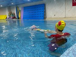 -子木乐园婴儿游泳馆(水晶港店)