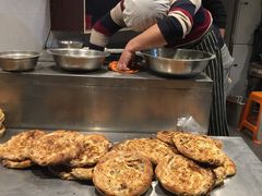 -怡妮新疆风味餐厅(东江湾路店)