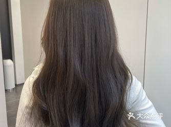 显嫩百搭低调又不失高级感米棕色不用漂发的米棕2021年夏季显