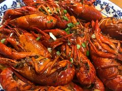 -琥珀老六龙虾(四里河店)