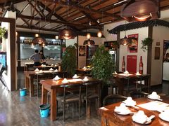 大堂-东家小院金汤酸菜鱼(南阳路店)