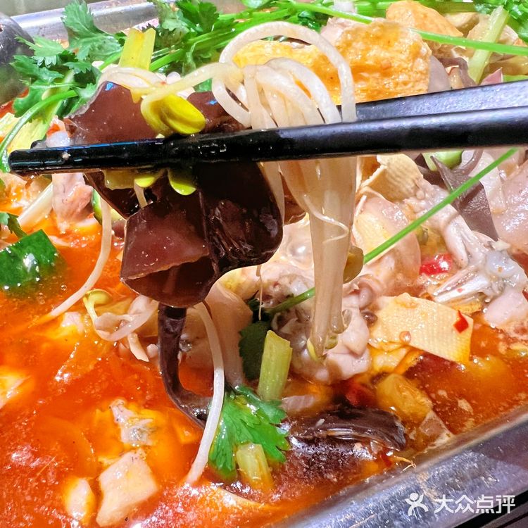 东莞宵夜‖后街佬碳烤锅.吃蛙吃鱼好去处