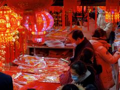 -曲江小商品批发市场(大世界国际广场店)