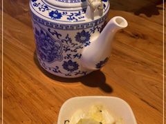 -先启半步颠小酒馆(白麓里店)