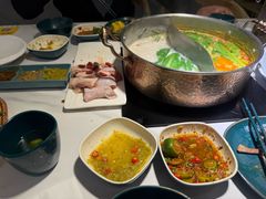 -椰子湾·海南火锅·糟粕醋·椰子鸡(正大广场店)