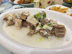 -马尔龙新疆饭店·清真(瑞景店)