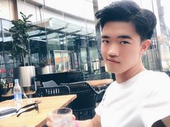 -池畔酒吧 WET Bar