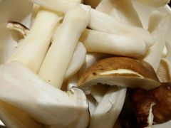 -黔蘑菇四季餐厅(观山湖店)