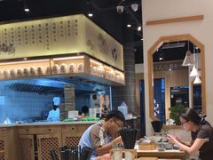 -馋三尺蟹粉小笼(人民广场店)