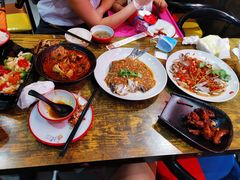 -老闵田螺馆·南昌特色小炒(梦时代店)