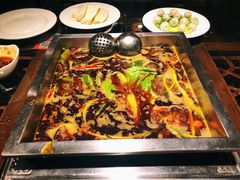 -张大胡子鱼头火锅酒楼(长益路店)