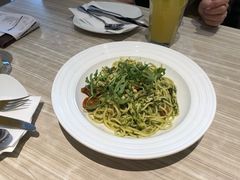 -必胜客(证大大拇指店)