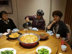 -有红鸡毛店·川菜(建设路店)