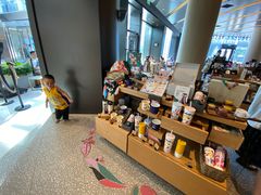 零售区-星巴克臻选(上海合生汇1F店)