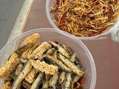 -丹水桥地锅鱼·翘嘴鲌·地方特色全鱼宴(丹江口大坝店)
