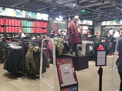 -PUMA品牌自营折扣店(武汉永旺梦乐城店)