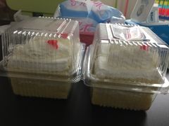 -红宝石·鲜奶小方·海派西点房(金杨店)