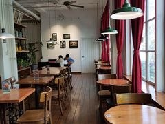 -雕刻时光咖啡馆(交大店)