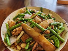 -关氏饮食店