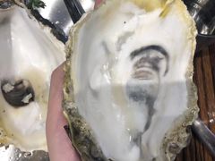 -蚝堡海鲜·威海菜·海肠捞饭·烧烤·亚洲吃蚝公司(幸福门店)