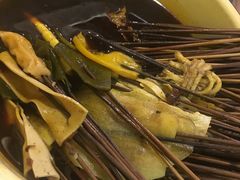 -拈签一笑黄牛肉辣卤串串