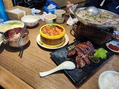 -肖四女乐山跷脚牛肉(世博源店)