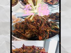 -凤凰路何眼镜香辣蟹(花果园店)