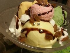炫彩冰淇淋-疯狂小兔披萨(书林家园店)