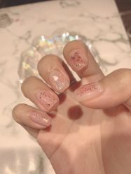 -U+nail优加专业美甲美睫