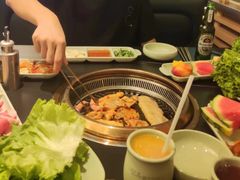 -梨花甄选自助烤肉(小寨原力场店)