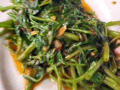 -明记烧鱼美味店