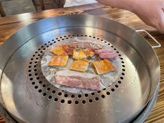 -陈叉子钢盆烤肉(中原万达店)