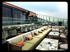 -FLAIR顶层餐厅酒吧(浦东丽思卡尔顿酒店)