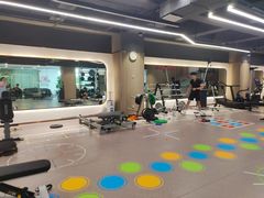 -英派斯健身旗舰店(海信国际中心馆)