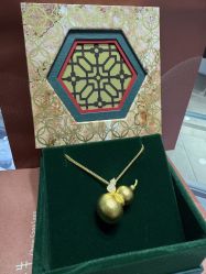 -周生生Chow Sang Sang(新世界店)