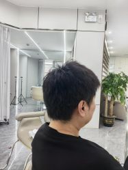 -Nice Salon