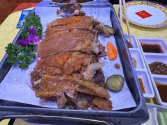 蒙古烤羊背-德乐海蒙餐