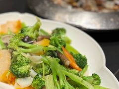 -五谷丰登农家院·地道胶东菜·海鲜烧烤(威海店)