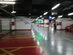 -世博源停车库