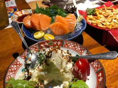 -肉魁屋·烧肉·烧鸟·酒场(高新店)