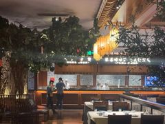 -八府香鸭·啫啫煲(华山路店)