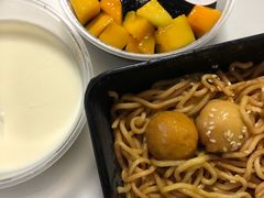 -赵记传承特色牛奶甜品(泉城广场店)