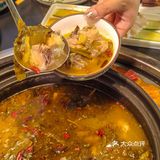 老坛酸菜鸡！成都人真会吃，武汉也有了！