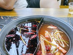 -乖嬢嬢重庆老火锅(南联店)