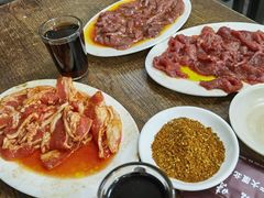 -韩风烤牛肉冷面店