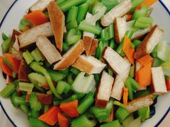 -爱月宝月嫂育儿嫂(太原店)