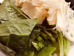 青菜拼盘-潮汕美牛肉丸火锅店(天宁寺店)