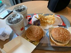 -麦当劳(总统大酒店店)